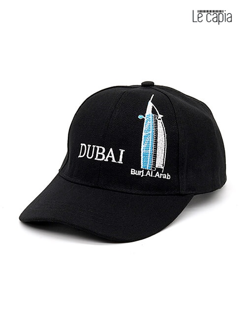 le-capia-dubai-black-cap