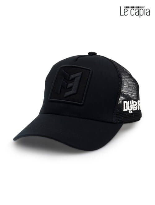 Le-capia-F-3-Full-Black-Cap-321